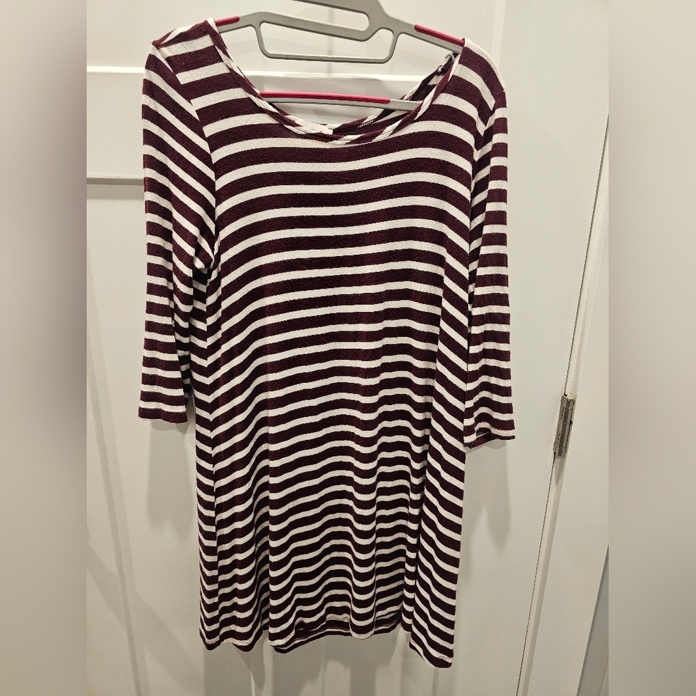 Everly Burgundy White Striped Swing Dress Women’s Medium 3/4 Sleeve Made in USA